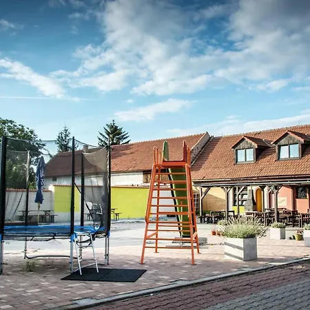 Zlate Slunce 3* Chocenice (Kolin)